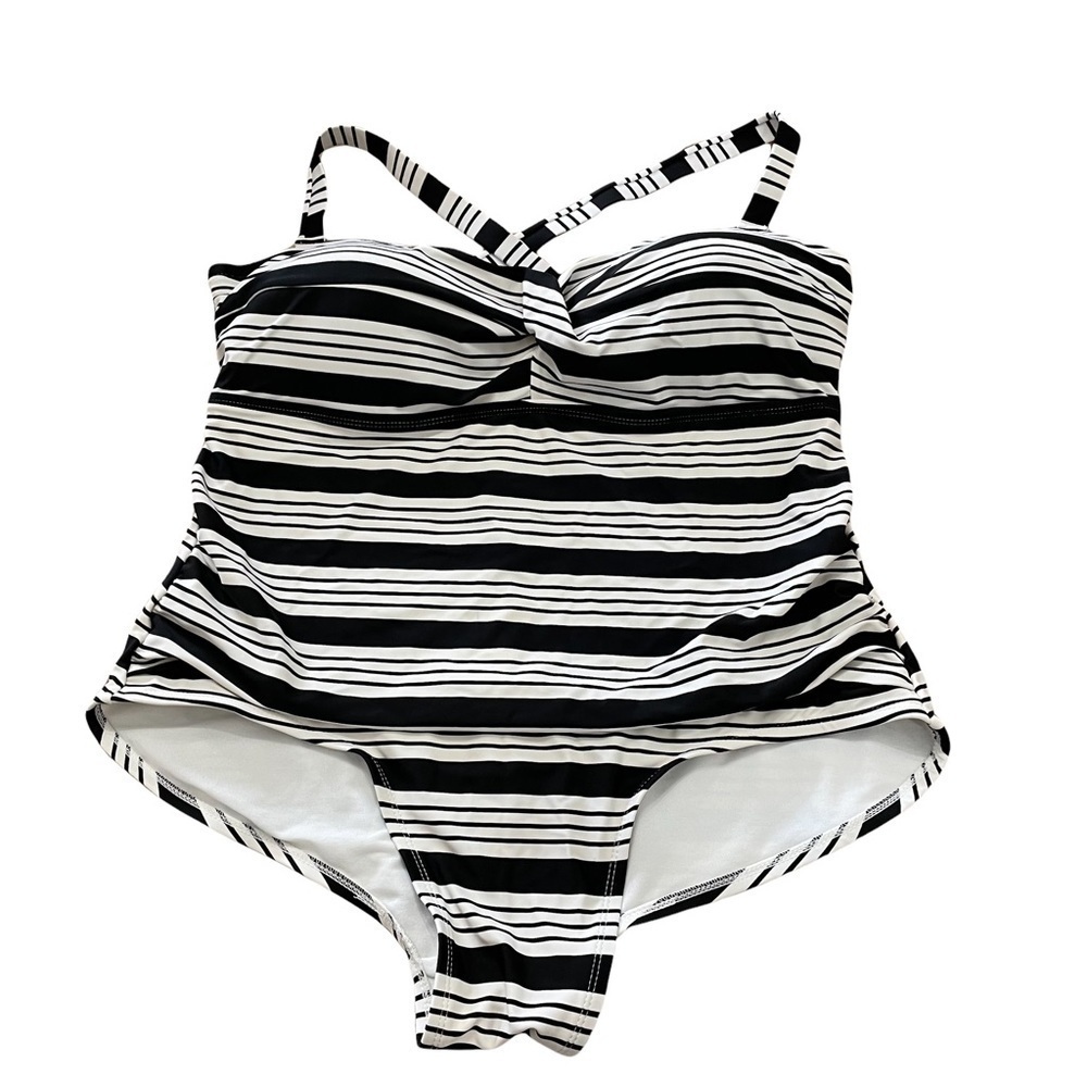 Catalina Black & White Striped One-piece Plus Size Swimsuit - Size 2x